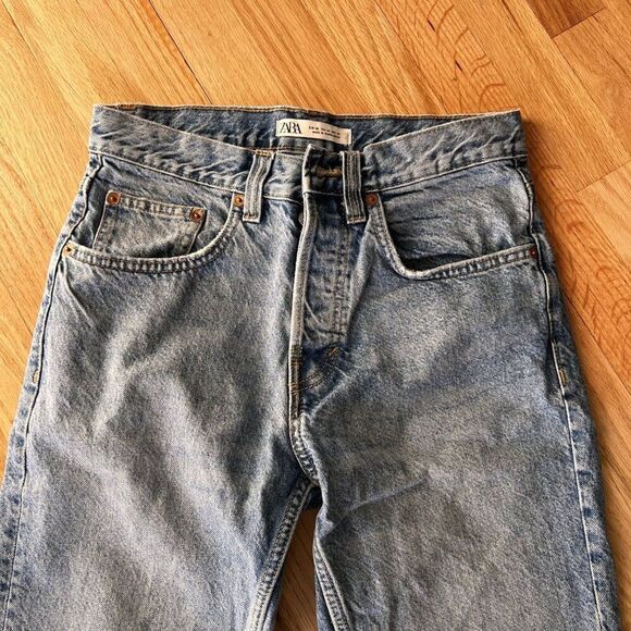 ZARA Men's Jeans Size 30 Straight‎ Fit Distressed light wash Blue Denim casual - Picture 2 of 7